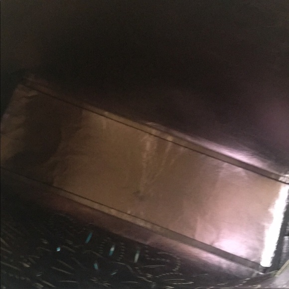 Bundle 2 Victoria’s Secret Totes NWT Black w/ Silver Tassel & 1 Gray Stu… - Picture 9 of 15